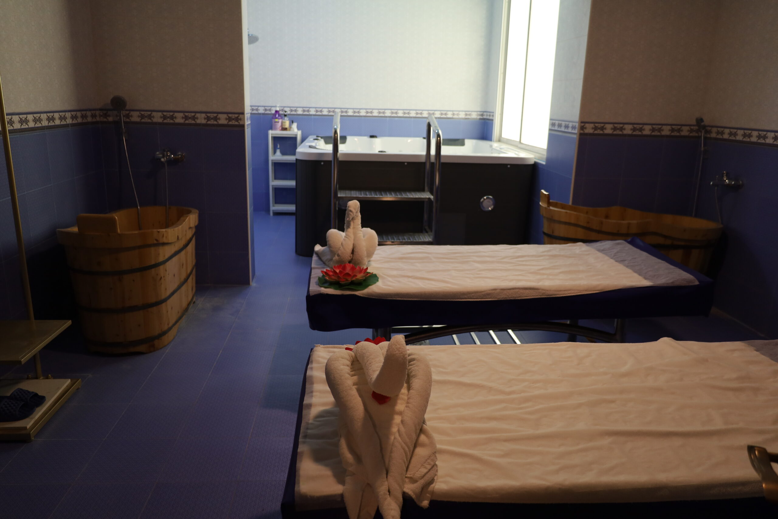 IMG_5301 - Copy https://serenitypalacespa.com/wp-content/uploads/2025/10/IMG_5301-Copy-1-scaled.jpg